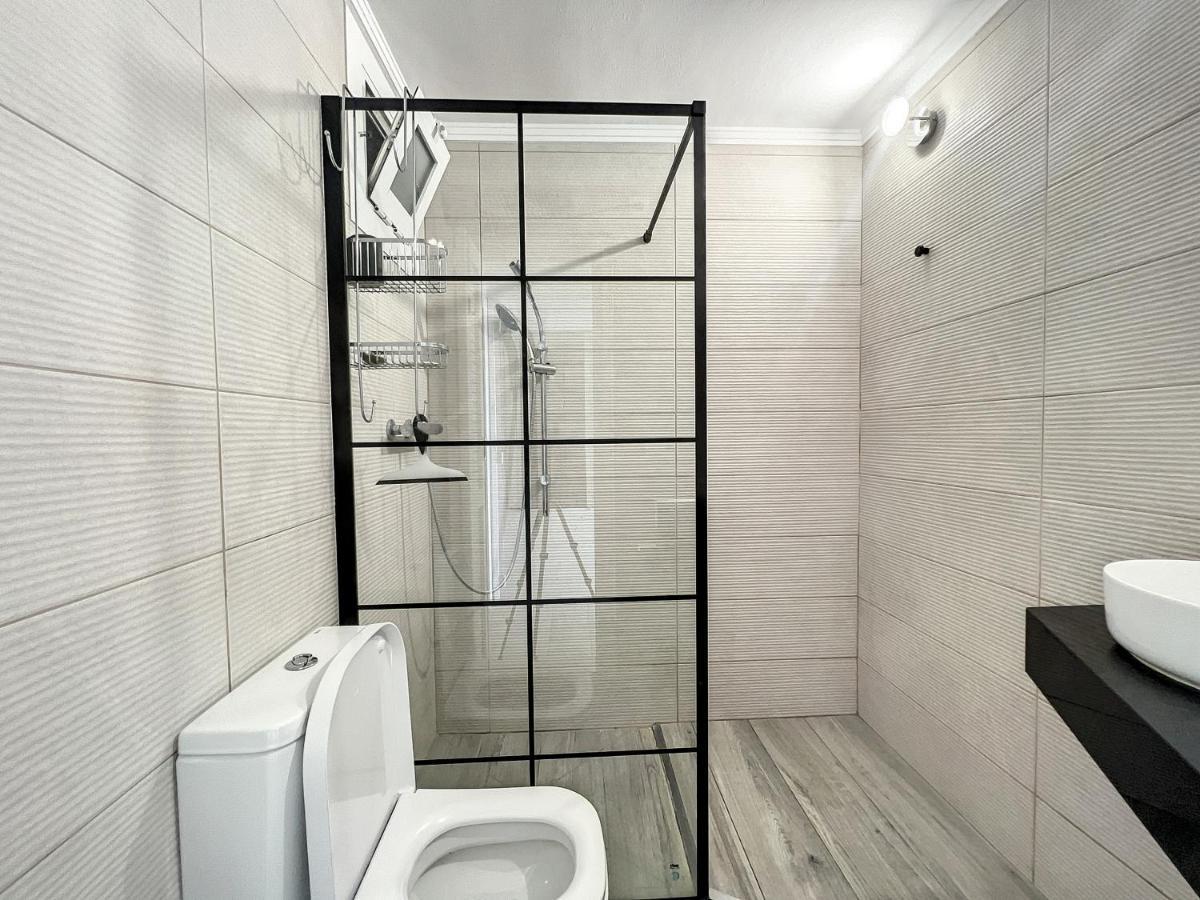 Alexandra 1 Era Linea De Mar, Fantastico Piso Tota Daire Roses Dış mekan fotoğraf